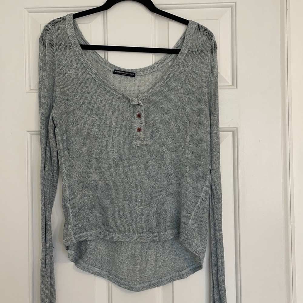 Brandy Melville long sleeve knit